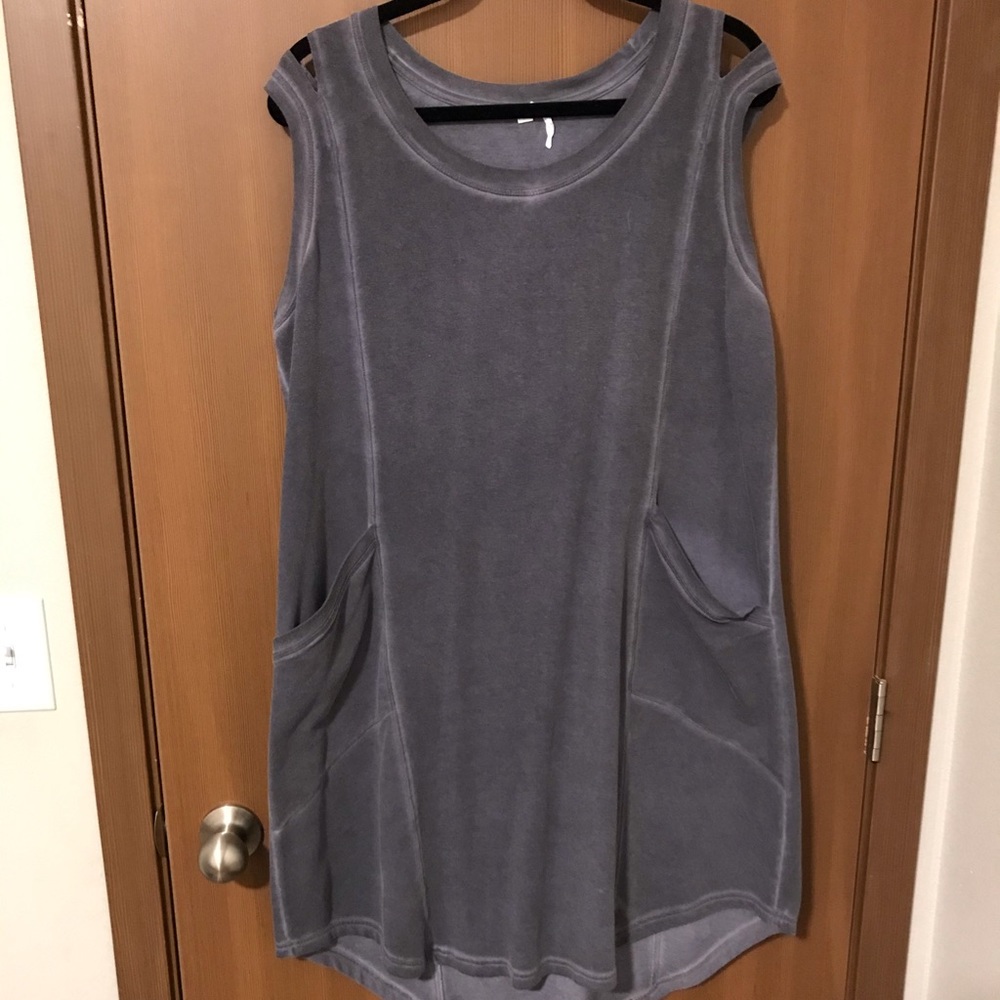 Active/sports dress